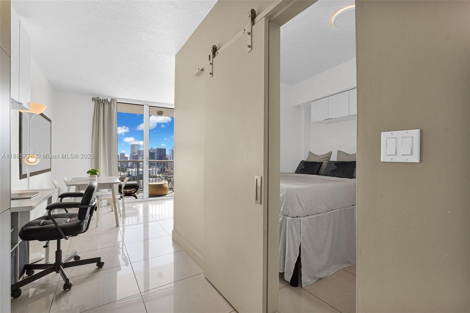 1750 N Bayshore Dr # 3708, Miami FL 33132 — 10