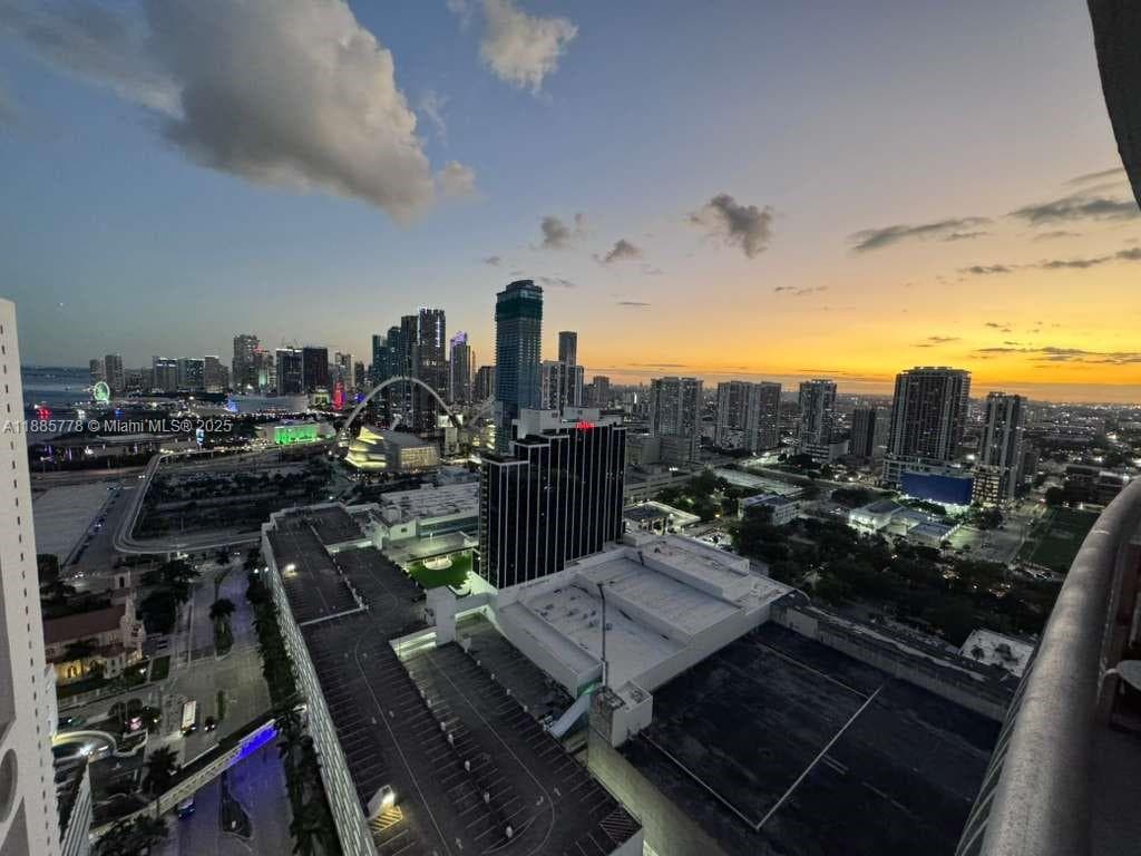 1750 N Bayshore Dr # 3708, Miami FL 33132 — 21