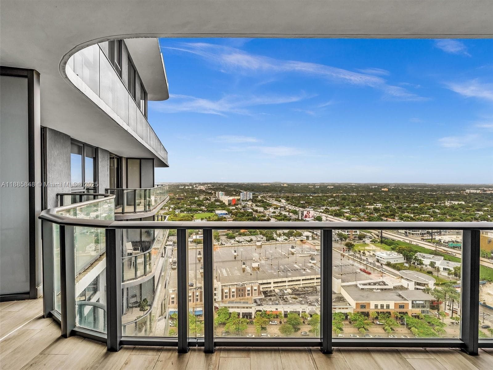 121 NE 34th St # 3114, Miami FL 33137 — 40
