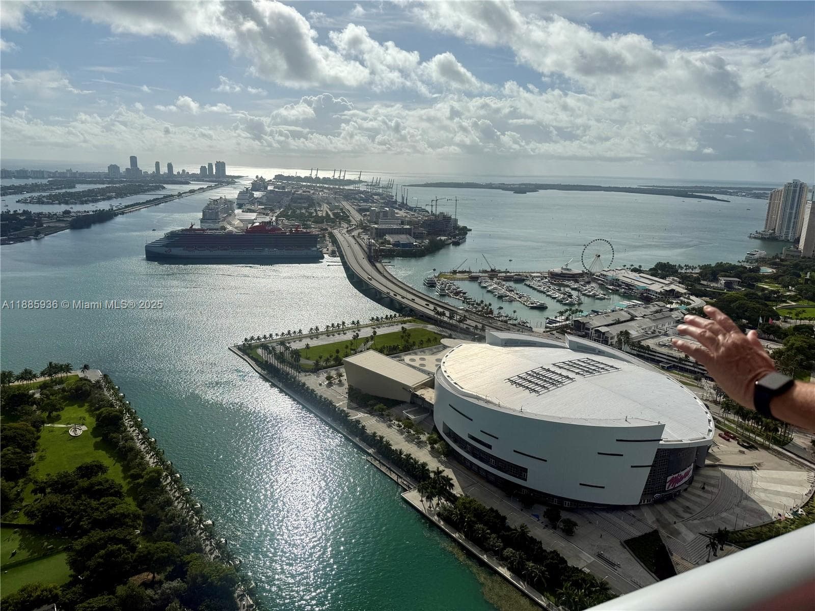900 Biscayne Blvd # 5104, Miami FL 33132 — 27