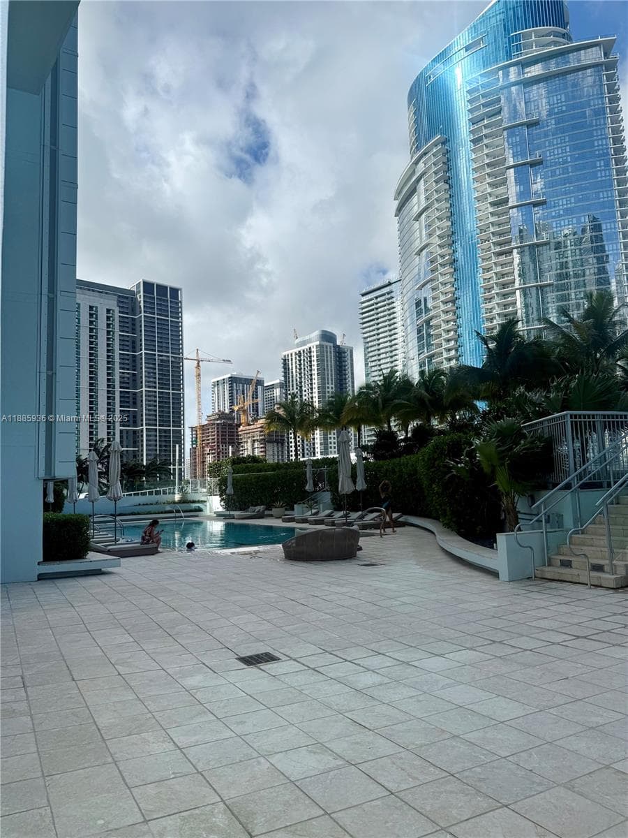 900 Biscayne Blvd # 5104, Miami FL 33132 — 28