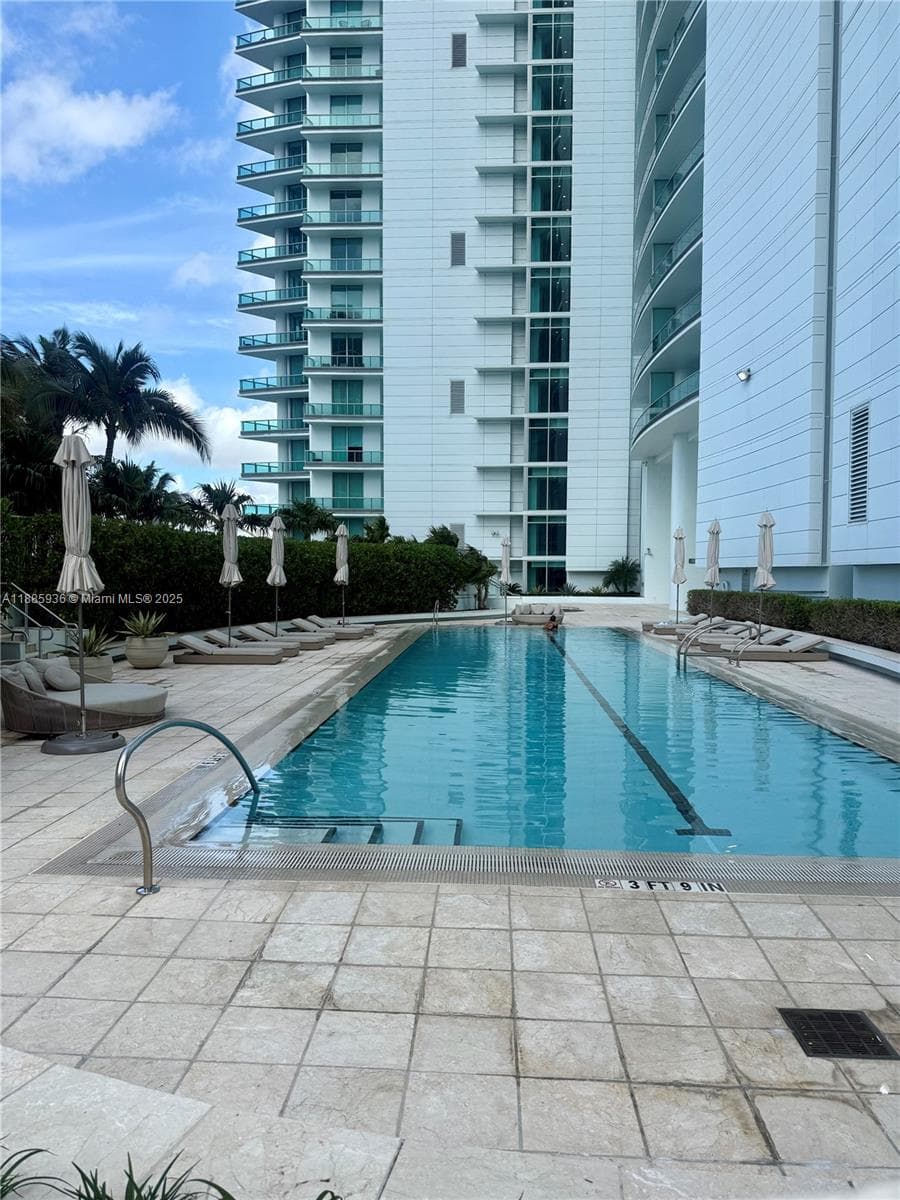 900 Biscayne Blvd # 5104, Miami FL 33132 — 45