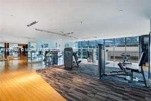 900 Biscayne Blvd # 5104, Miami FL 33132 — 51