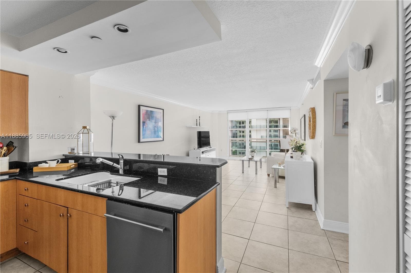 6917 Collins Ave # 1505, Miami Beach FL 33141 — 12