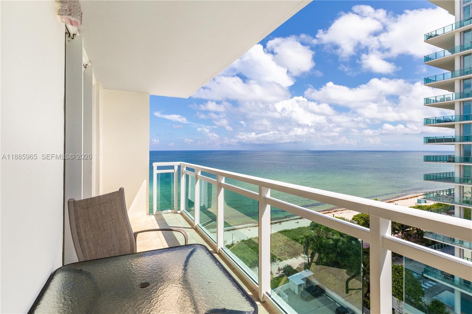 6917 Collins Ave # 1505, Miami Beach FL 33141 — 32