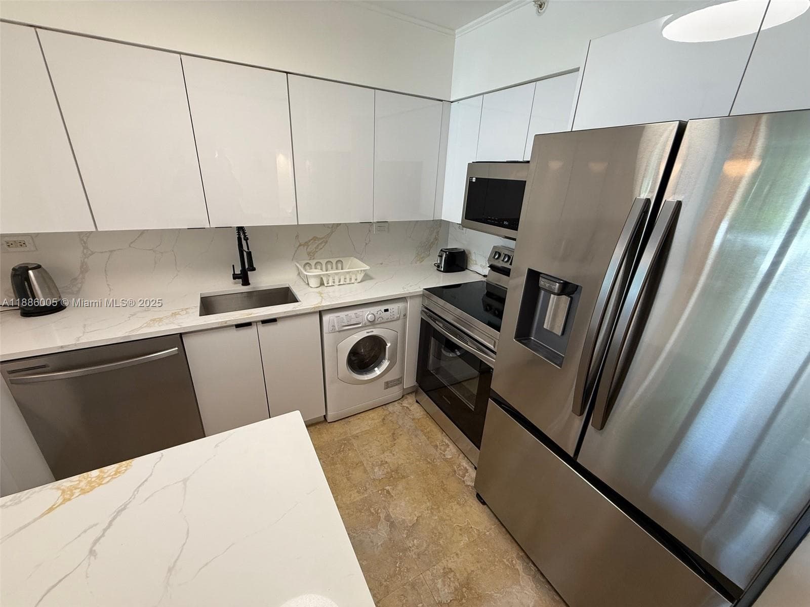 1500 Bay Rd # 122S, Miami Beach FL 33139 — 8
