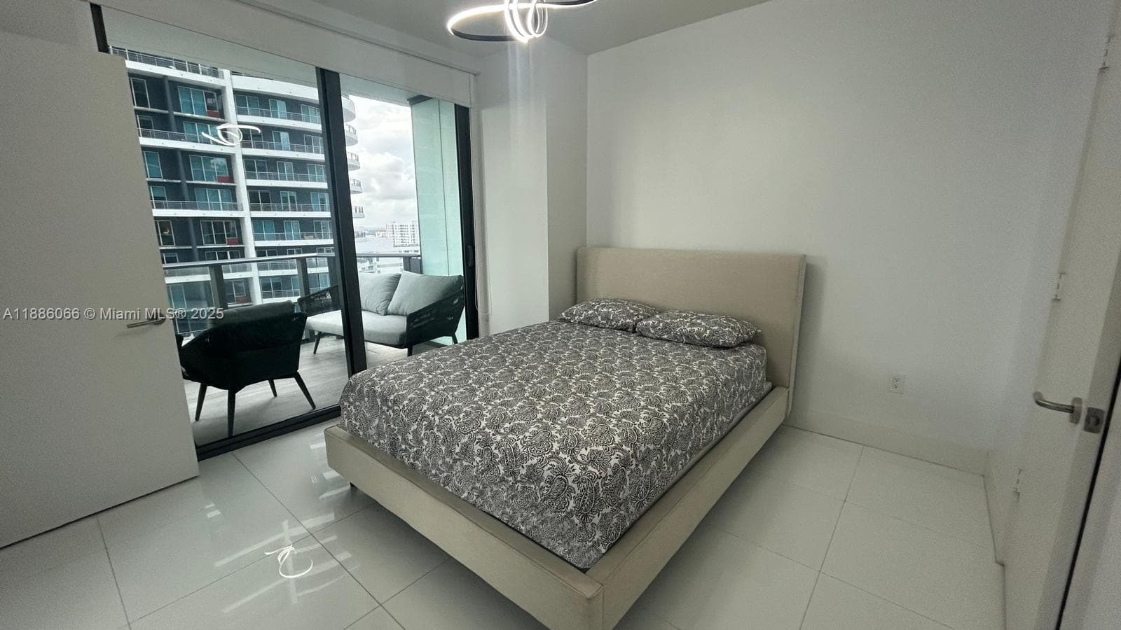 1300 S Miami Ave # 2208, Miami FL 33130 — 6