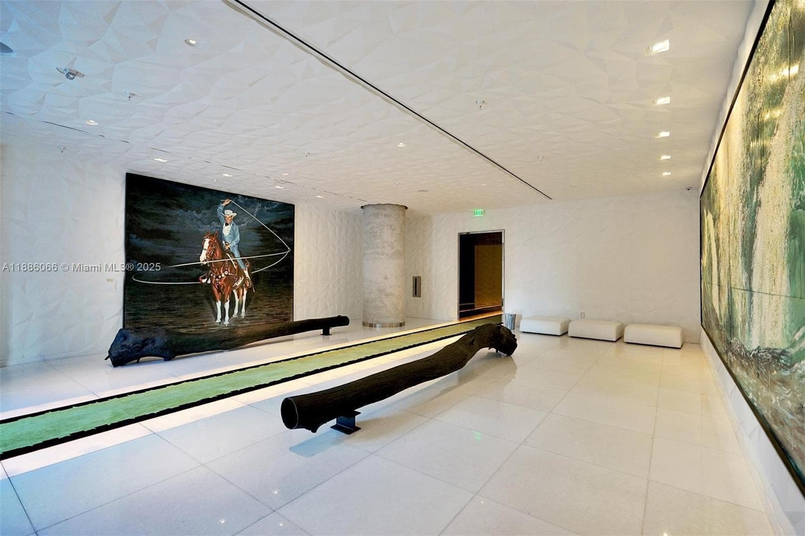 1300 S Miami Ave # 2208, Miami FL 33130 — 24