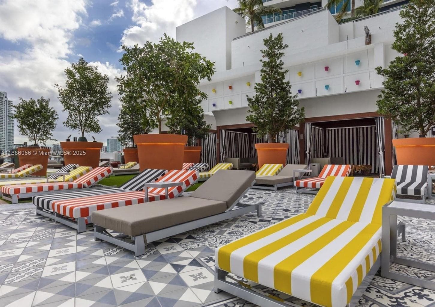 1300 S Miami Ave # 2208, Miami FL 33130 — 19