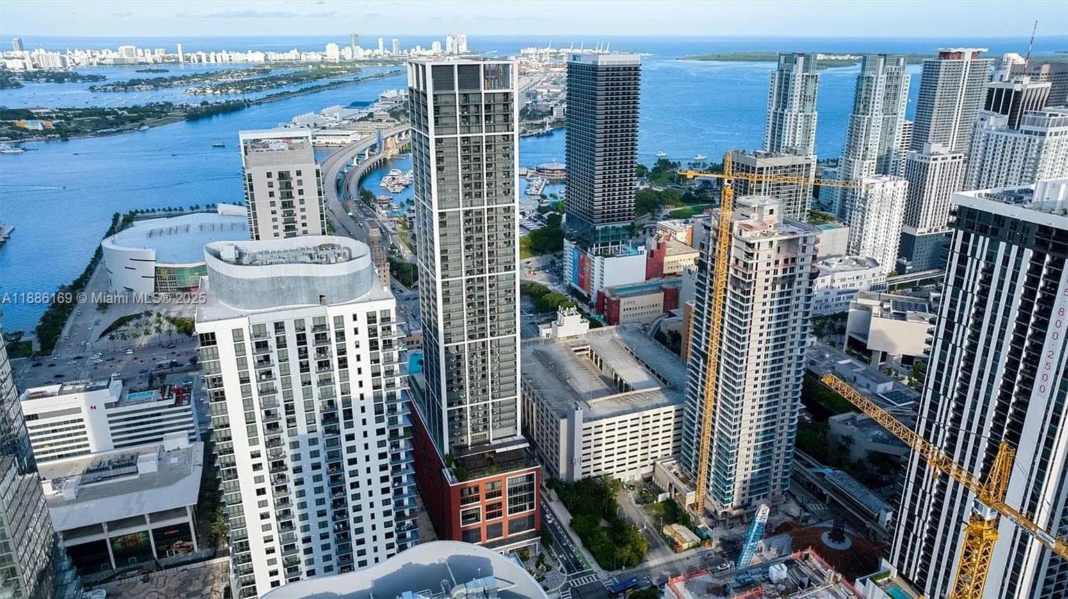 159 NE 6th St # 5106, Miami FL 33132 — 11