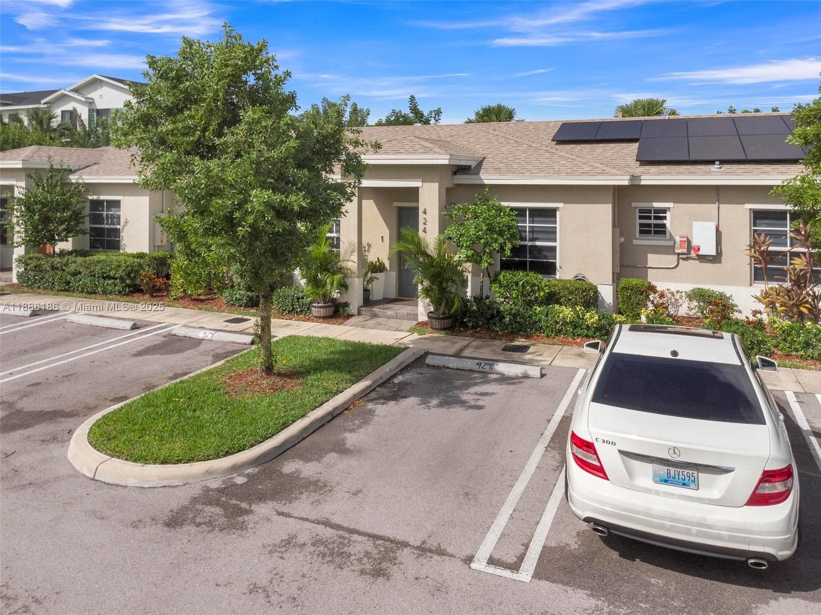 424 NE 4th Ave # 424, Florida City FL 33034 — 13