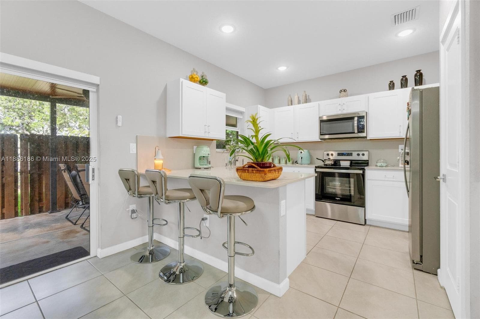 424 NE 4th Ave # 424, Florida City FL 33034 — 3