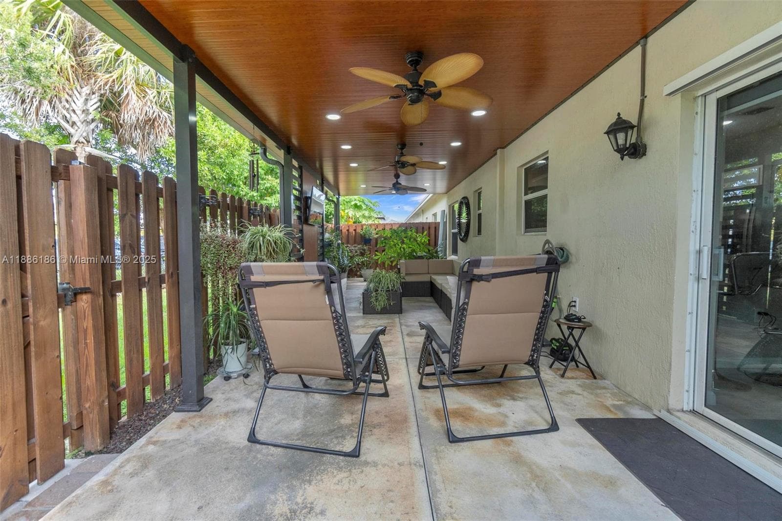 424 NE 4th Ave # 424, Florida City FL 33034 — 40