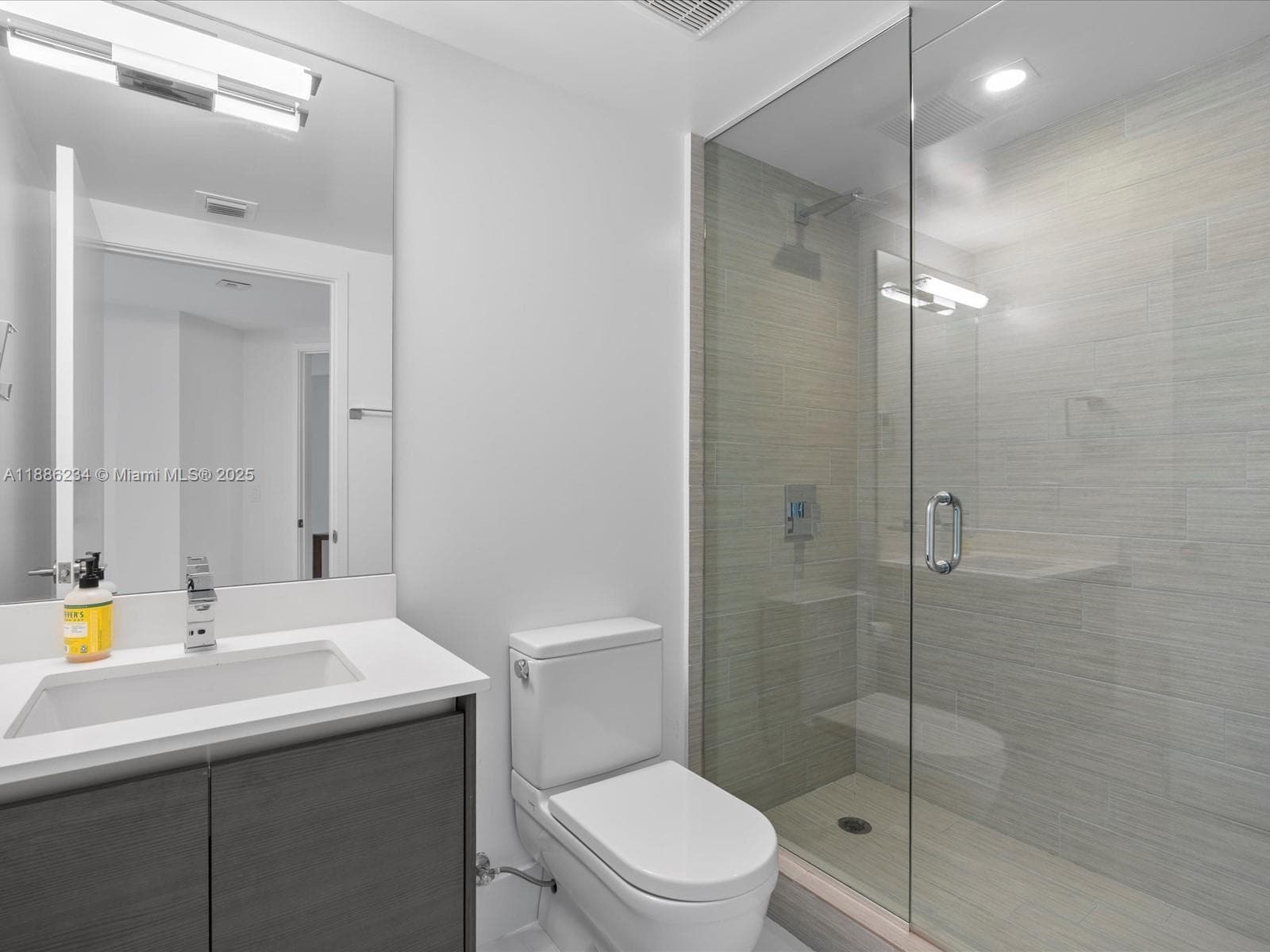 300 Sunny Isles Blvd # 1601, Sunny Isles Beach FL 33160 — 23