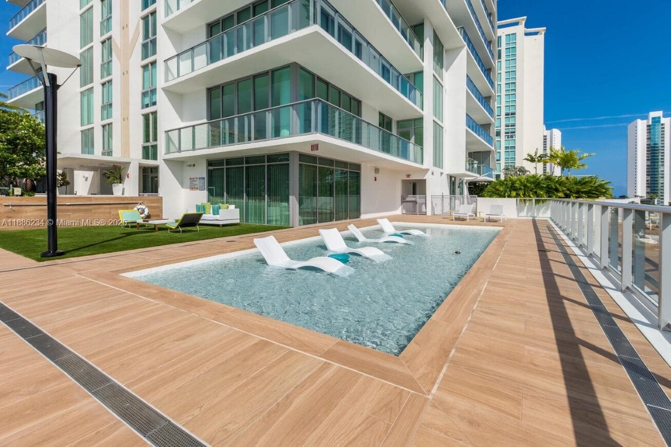 300 Sunny Isles Blvd # 1601, Sunny Isles Beach FL 33160 — 42