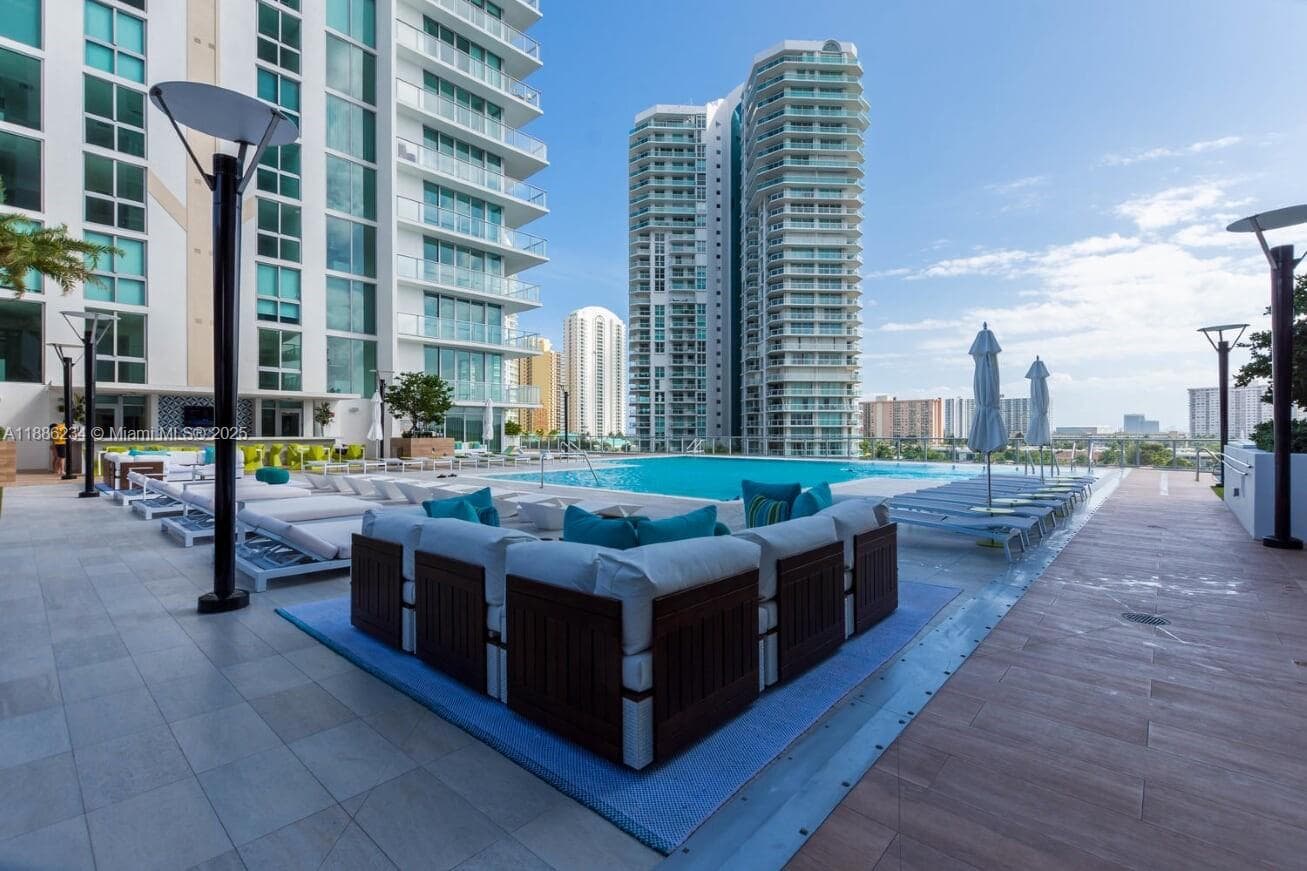 300 Sunny Isles Blvd # 1601, Sunny Isles Beach FL 33160 — 43
