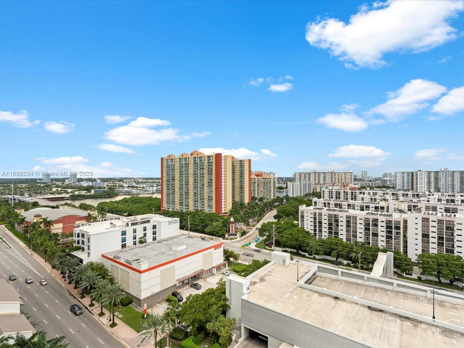 300 Sunny Isles Blvd # 1601, Sunny Isles Beach FL 33160 — 32