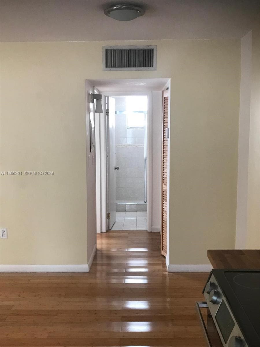 949 Pennsylvania Ave # 309, Miami Beach FL 33139 — 4