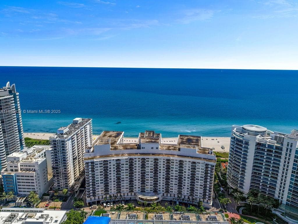 6039 Collins Ave # 1126, Miami Beach FL 33140 — 20