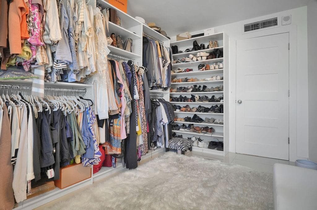 6039 Collins Ave # 1126, Miami Beach FL 33140 — 15