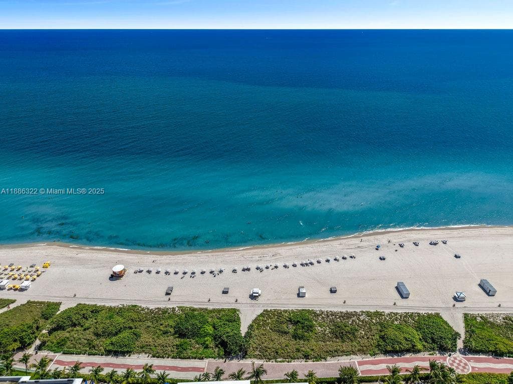 6039 Collins Ave # 1126, Miami Beach FL 33140 — 19