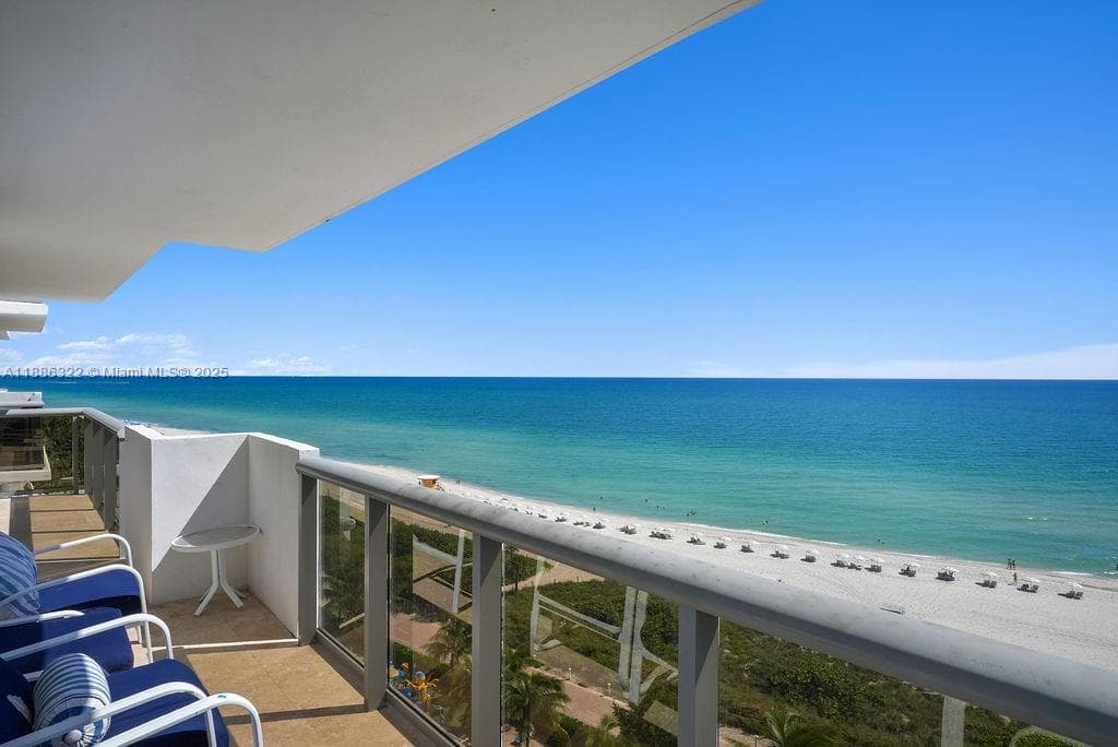 6039 Collins Ave # 1126, Miami Beach FL 33140 — 39