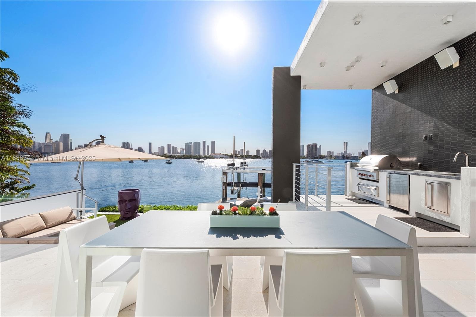440 S Hibiscus Dr, Miami Beach FL 33139 — 20