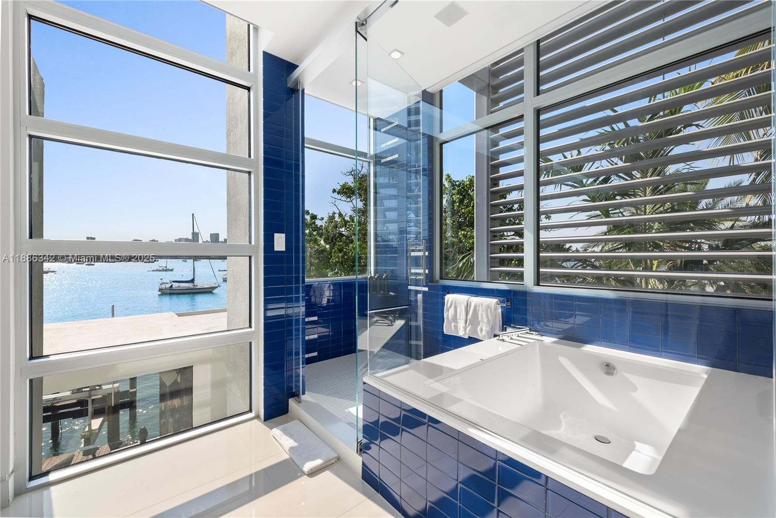 440 S Hibiscus Dr, Miami Beach FL 33139 — 38