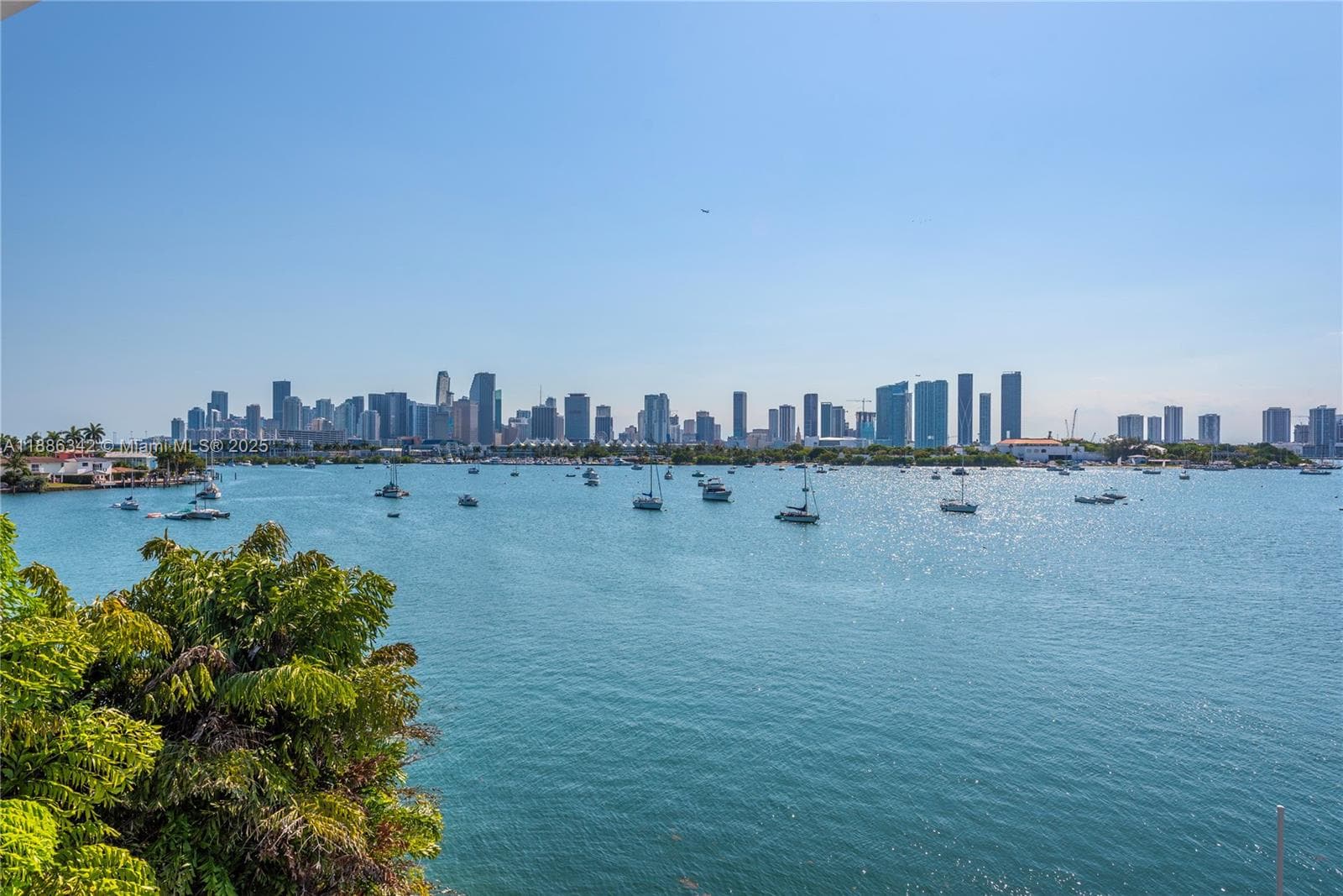 440 S Hibiscus Dr, Miami Beach FL 33139 — 41