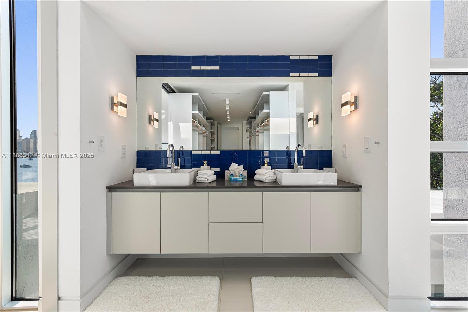440 S Hibiscus Dr, Miami Beach FL 33139 — 37
