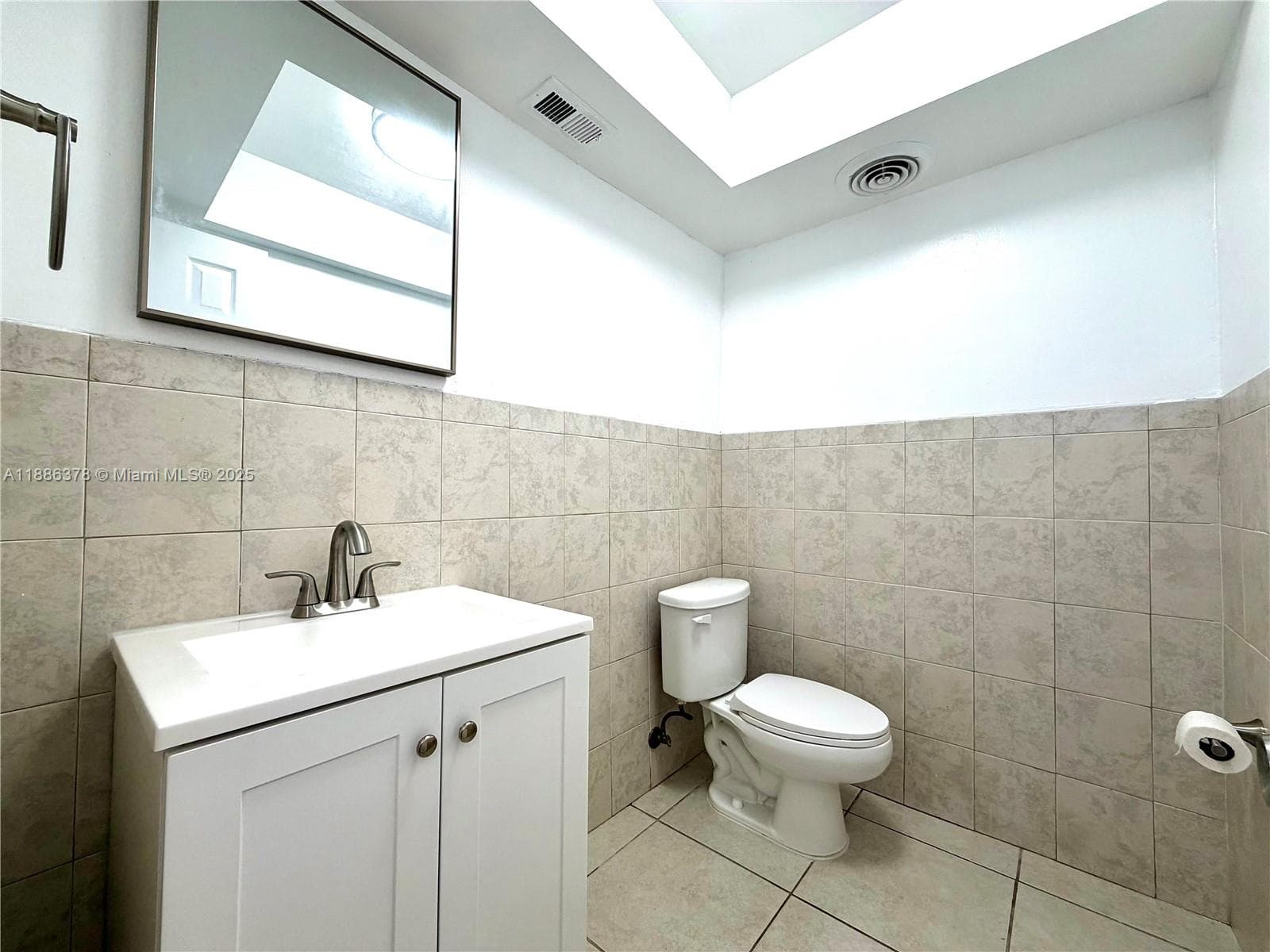 1885 NE 121st St # 3, North Miami FL 33181 — 12