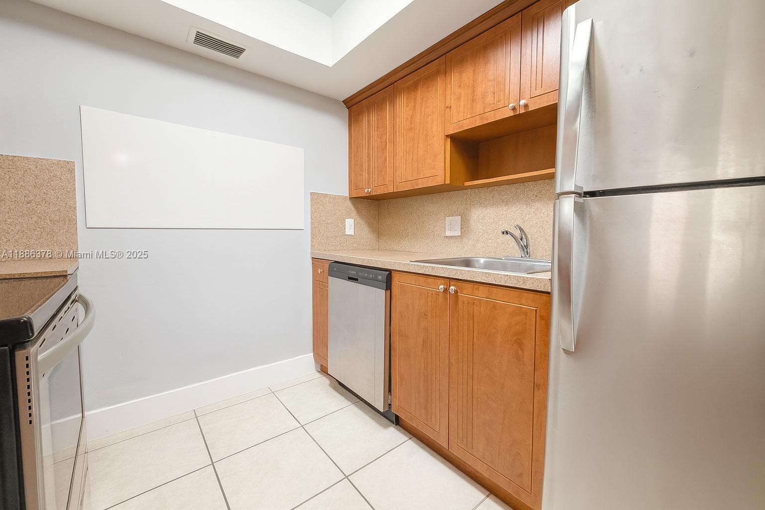 1885 NE 121st St # 3, North Miami FL 33181 — 9