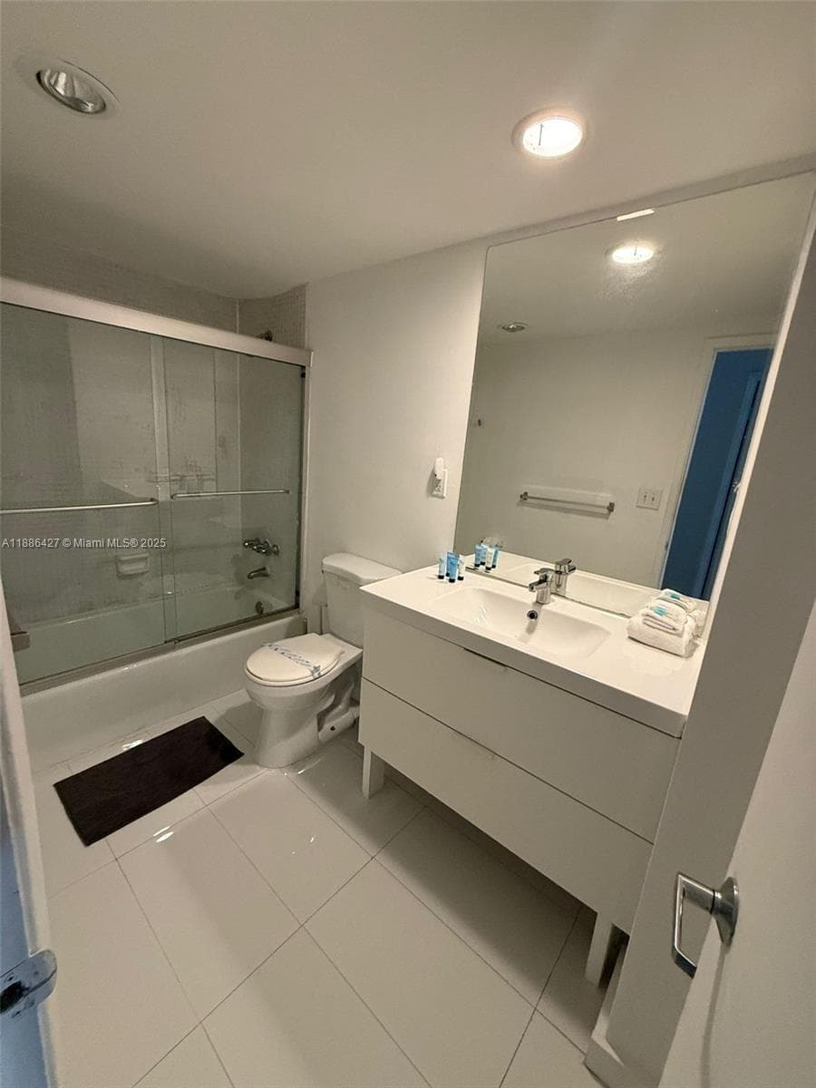 19370 Collins Ave # 904, Sunny Isles Beach FL 33160 — 20