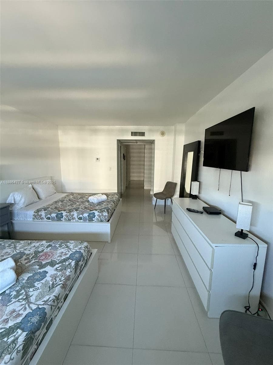 19370 Collins Ave # 904, Sunny Isles Beach FL 33160 — 18