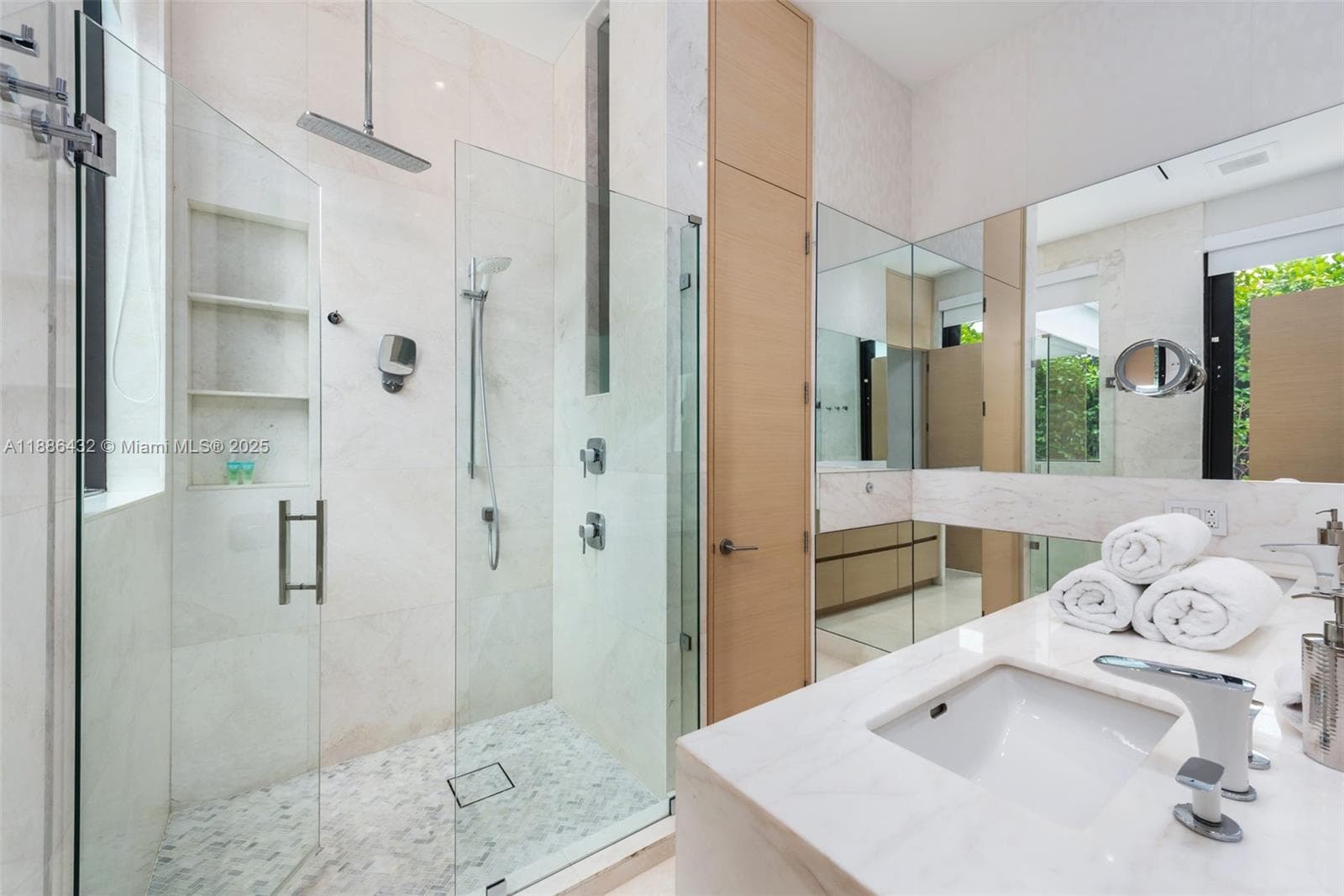 4675 NE 2nd Ave, Miami FL 33137 — 19