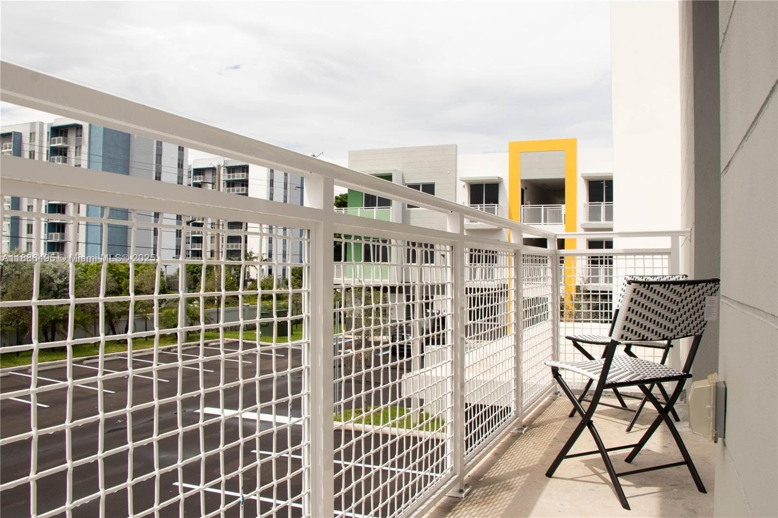 1453 W 29th St # 307, Hialeah FL 33012 — 21