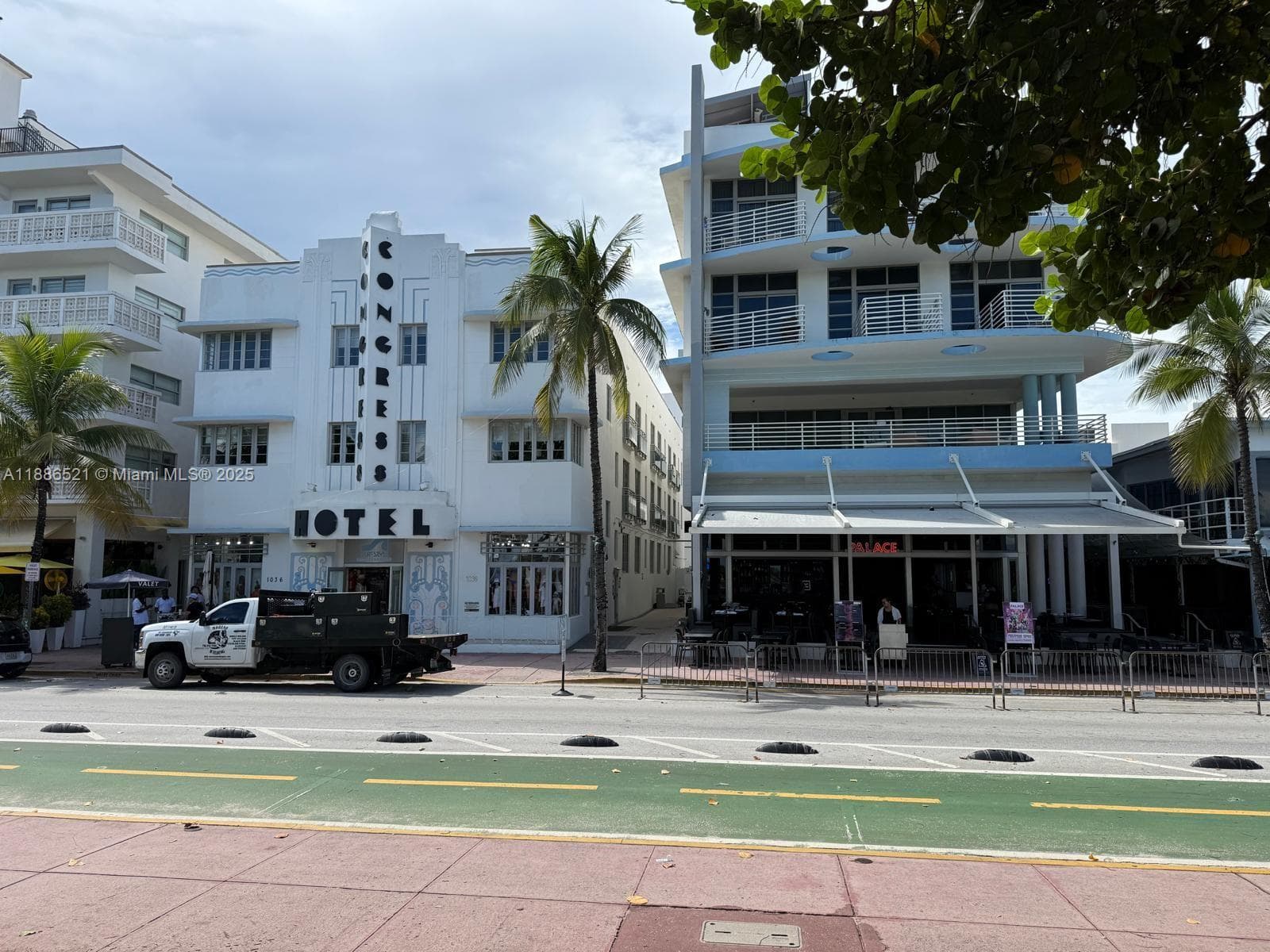 1036 Ocean Dr # B309, Miami Beach FL 33139 — 11
