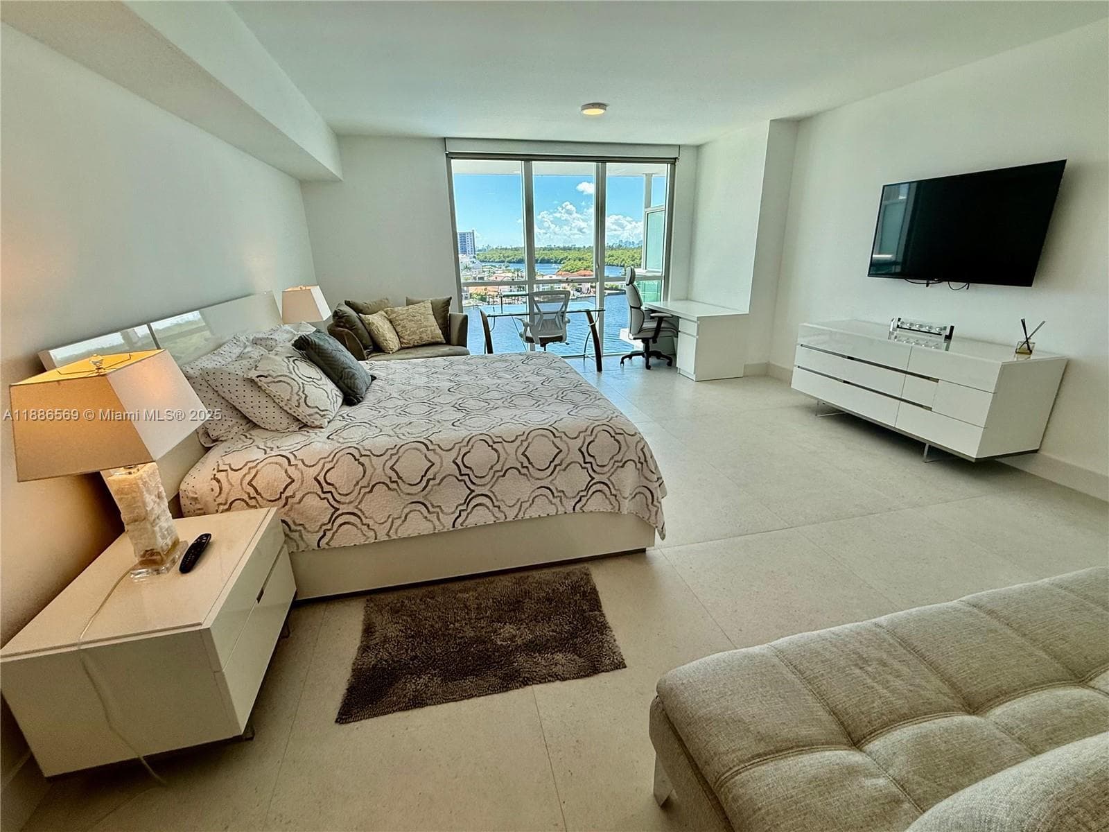 400 Sunny Isles Blvd # 916, Sunny Isles Beach FL 33160 — 12