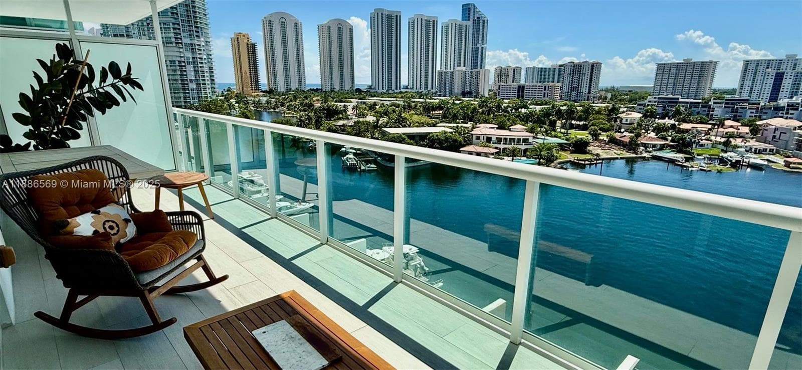 400 Sunny Isles Blvd # 916, Sunny Isles Beach FL 33160 — 19