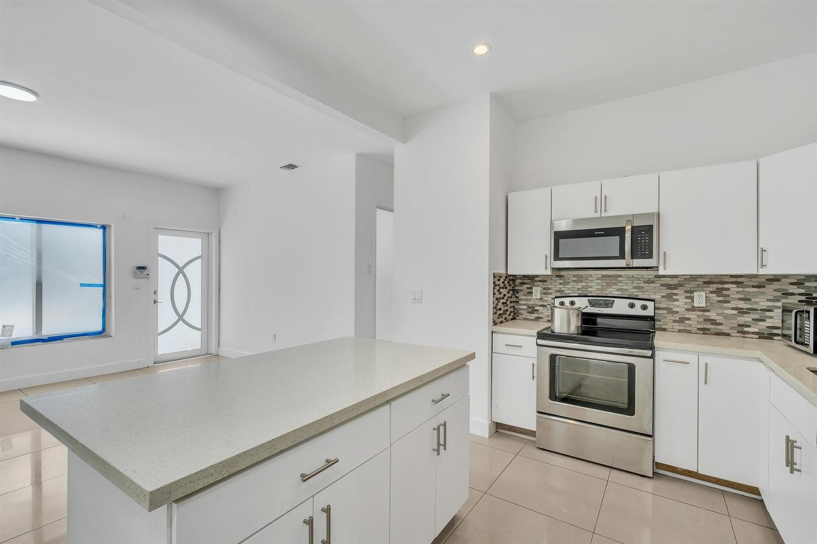 16010 NE 5th Avenue, Miami FL 33162 — 5