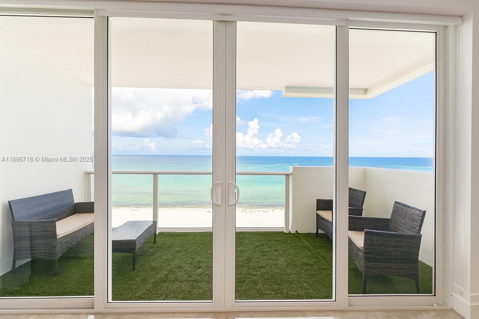 5601 Collins Ave # 1409, Miami Beach FL 33140 — 10