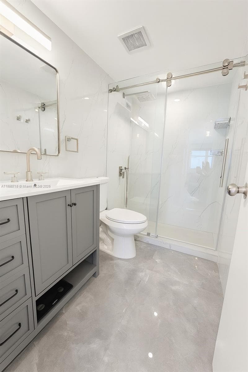 5601 Collins Ave # 1409, Miami Beach FL 33140 — 19