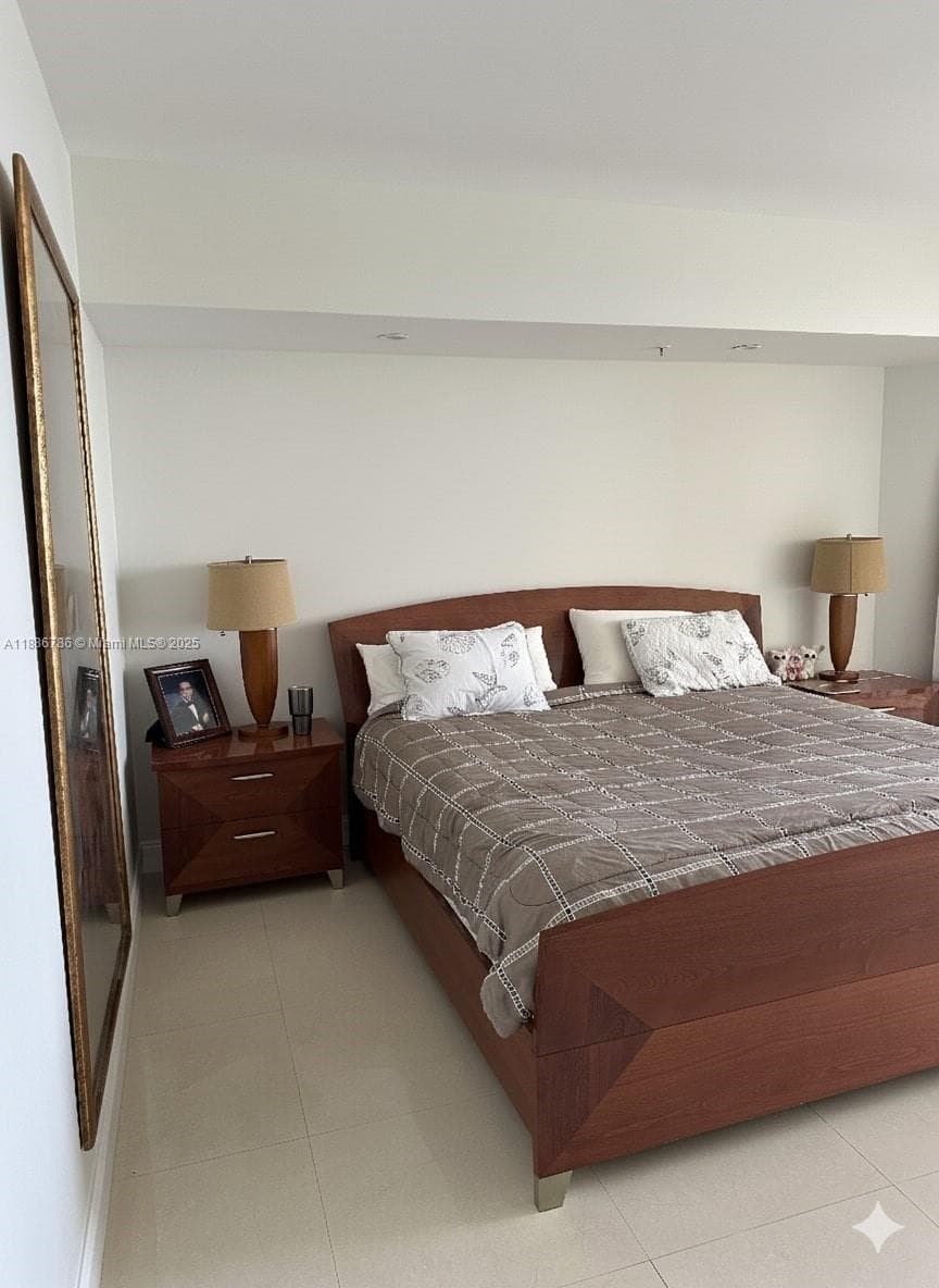 16699 Collins Ave # 1806, Sunny Isles Beach FL 33160 — 25