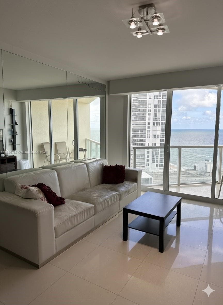 16699 Collins Ave # 1806, Sunny Isles Beach FL 33160 — 21