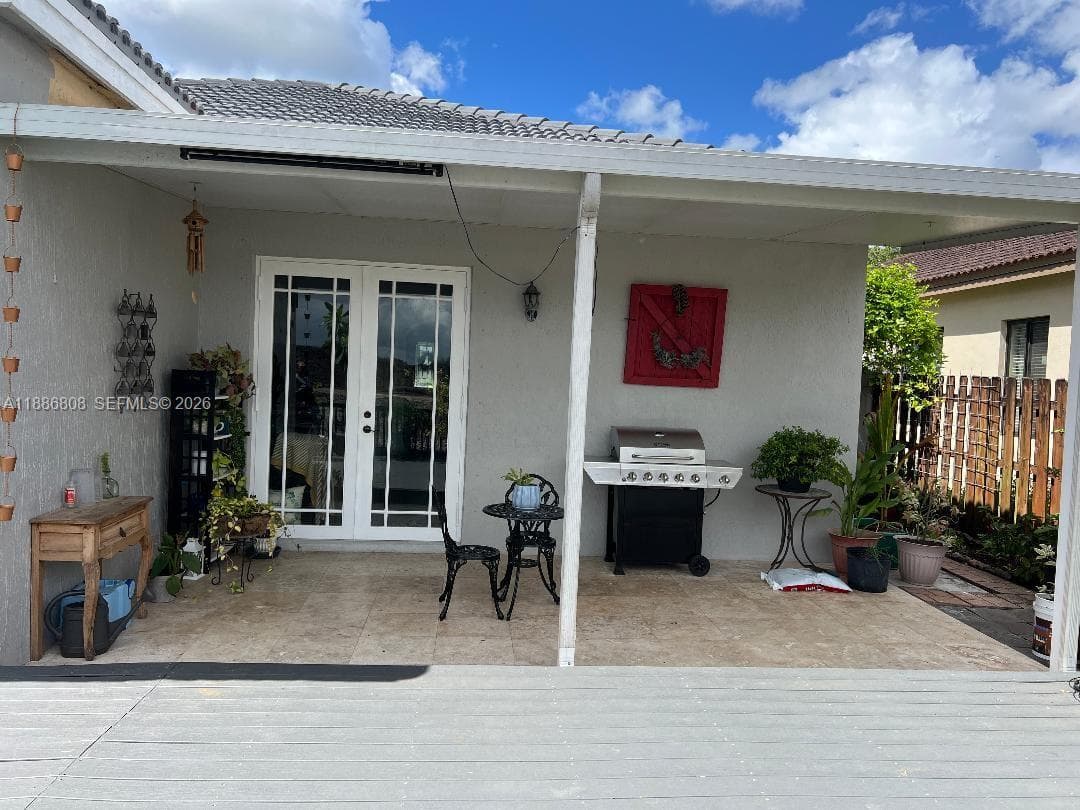 18247 NW 88th Pl, Hialeah FL 33018 — 35