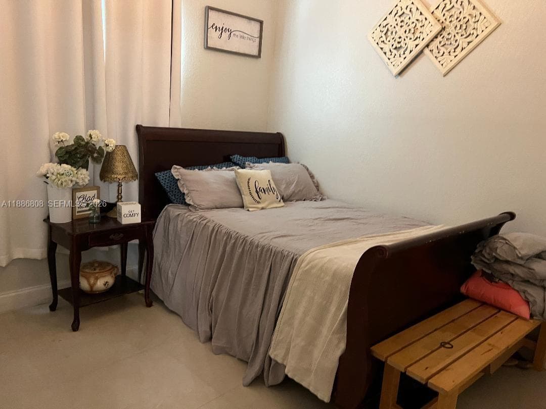 18247 NW 88th Pl, Hialeah FL 33018 — 29