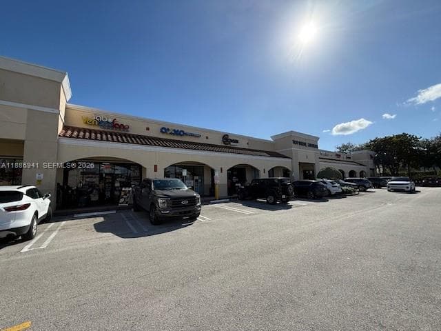 10728 NW 74TH ST RESTAURANT, Doral FL 33178 — 1