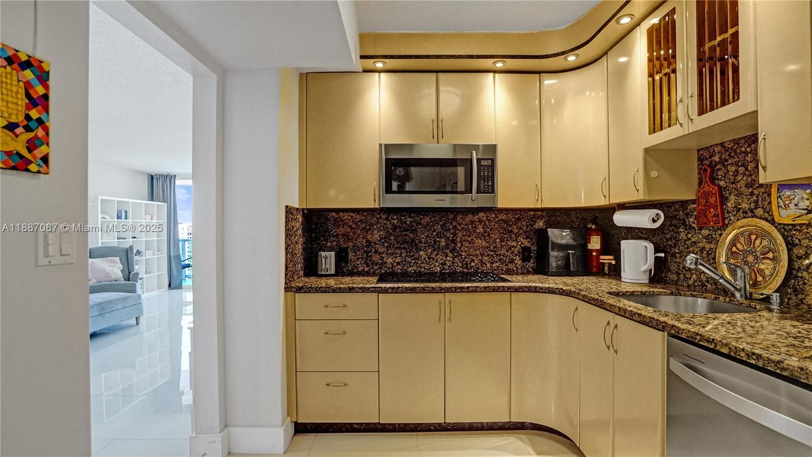 100 Bayview Dr # 1931, Sunny Isles Beach FL 33160 — 16