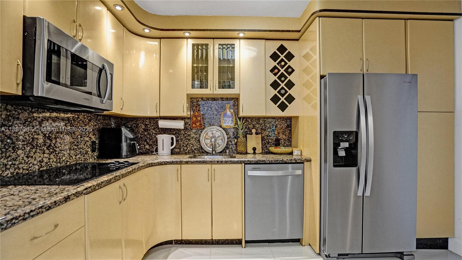 100 Bayview Dr # 1931, Sunny Isles Beach FL 33160 — 14