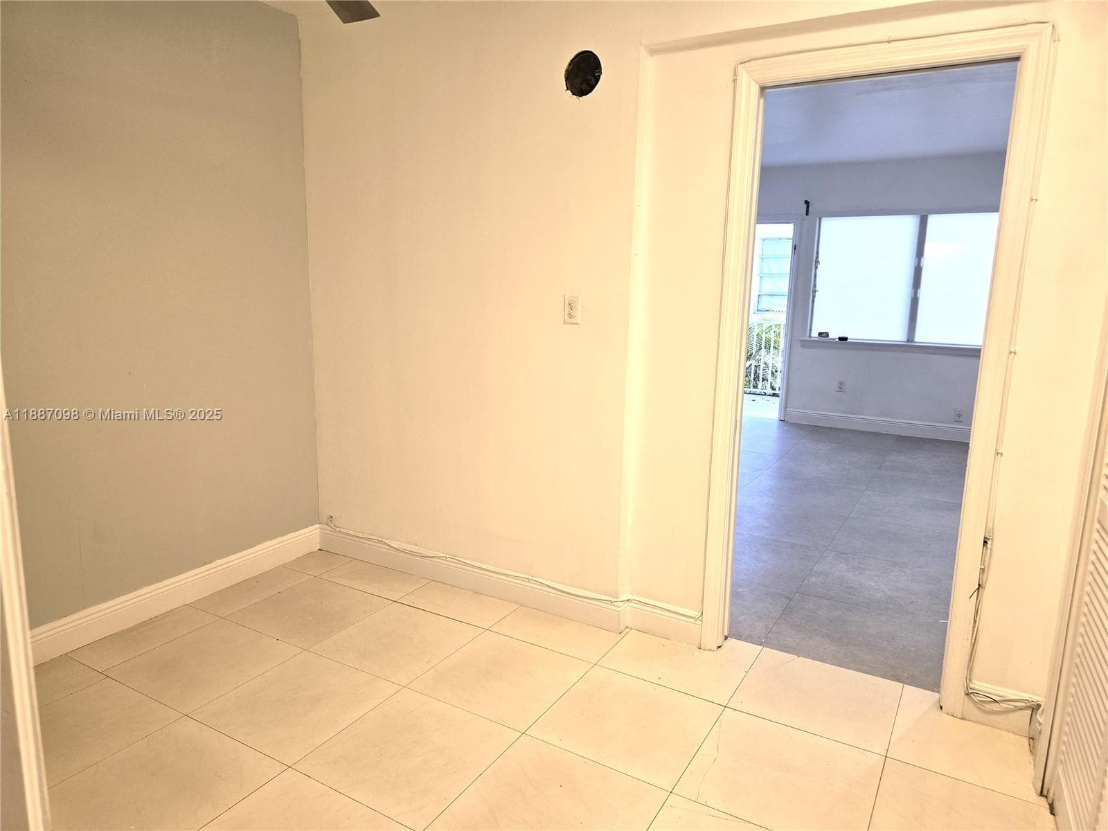 835 Meridian Ave # 4, Miami Beach FL 33139 — 6